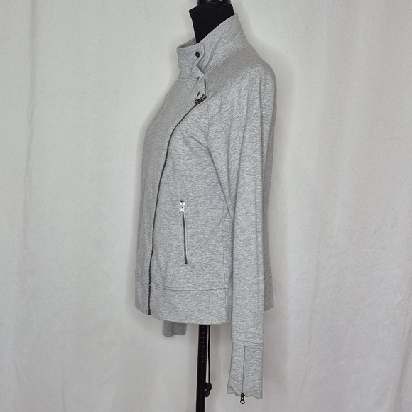 Athleta Womens Gray Asymmetric Full-Zip Snap Collar Jacket w/ Zip Vents - Size M - Picture 2 of 13